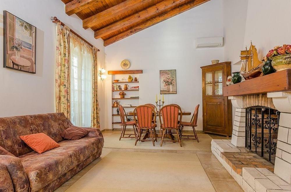 Holiday Home Marko - 70M From Sea Orebic Luaran gambar
